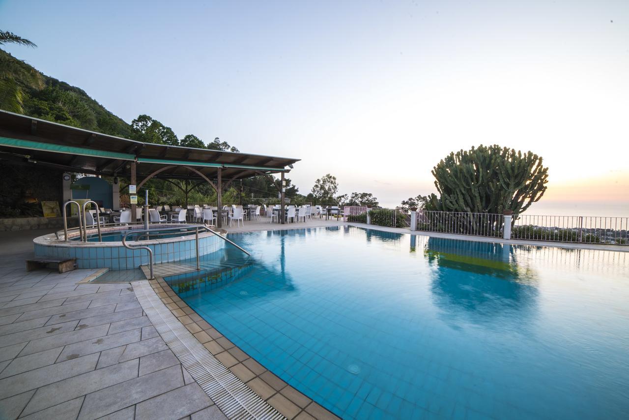 Hotel Carlo Magno Forio di Ischia Kültér fotó