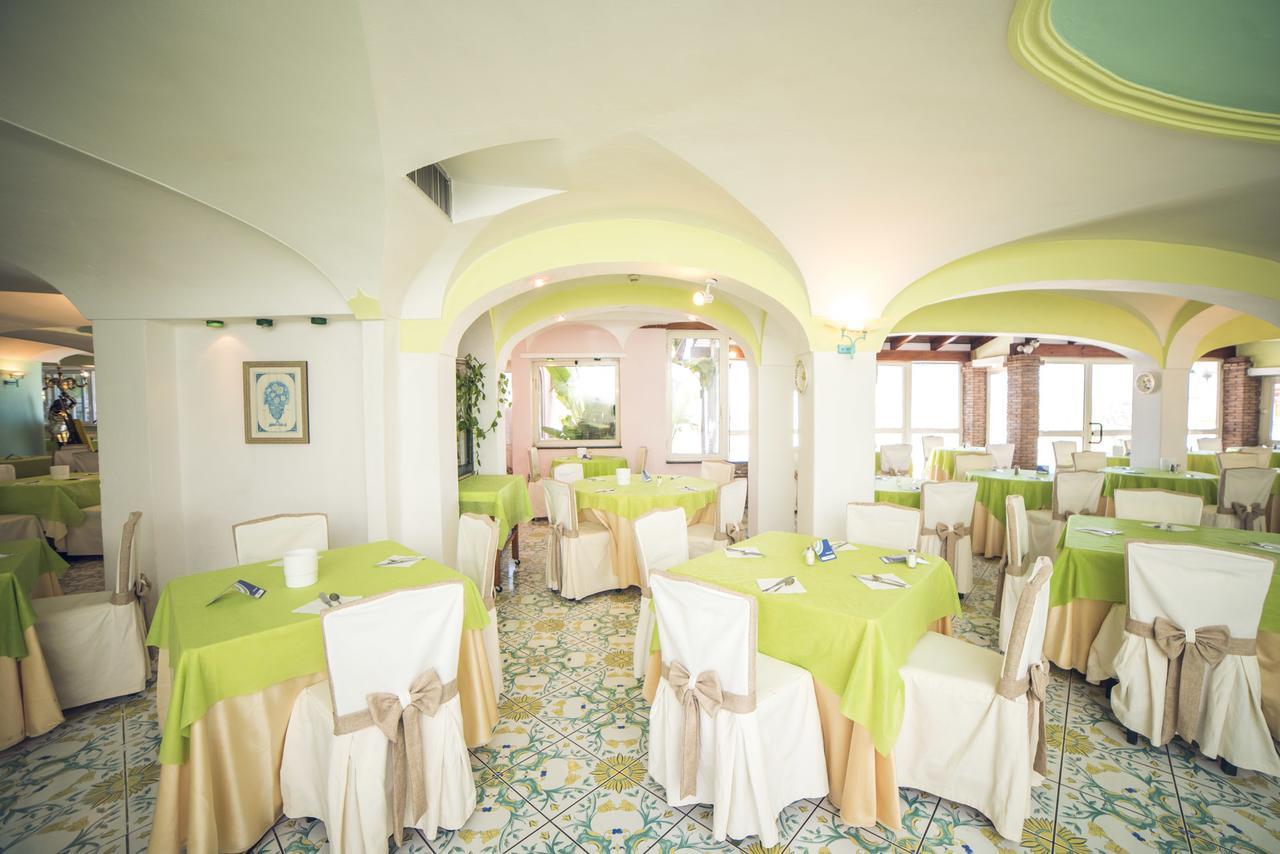 Hotel Carlo Magno Forio di Ischia Kültér fotó